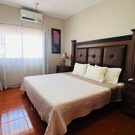 Hosteria Casa Marquez León Eksteriør bilde