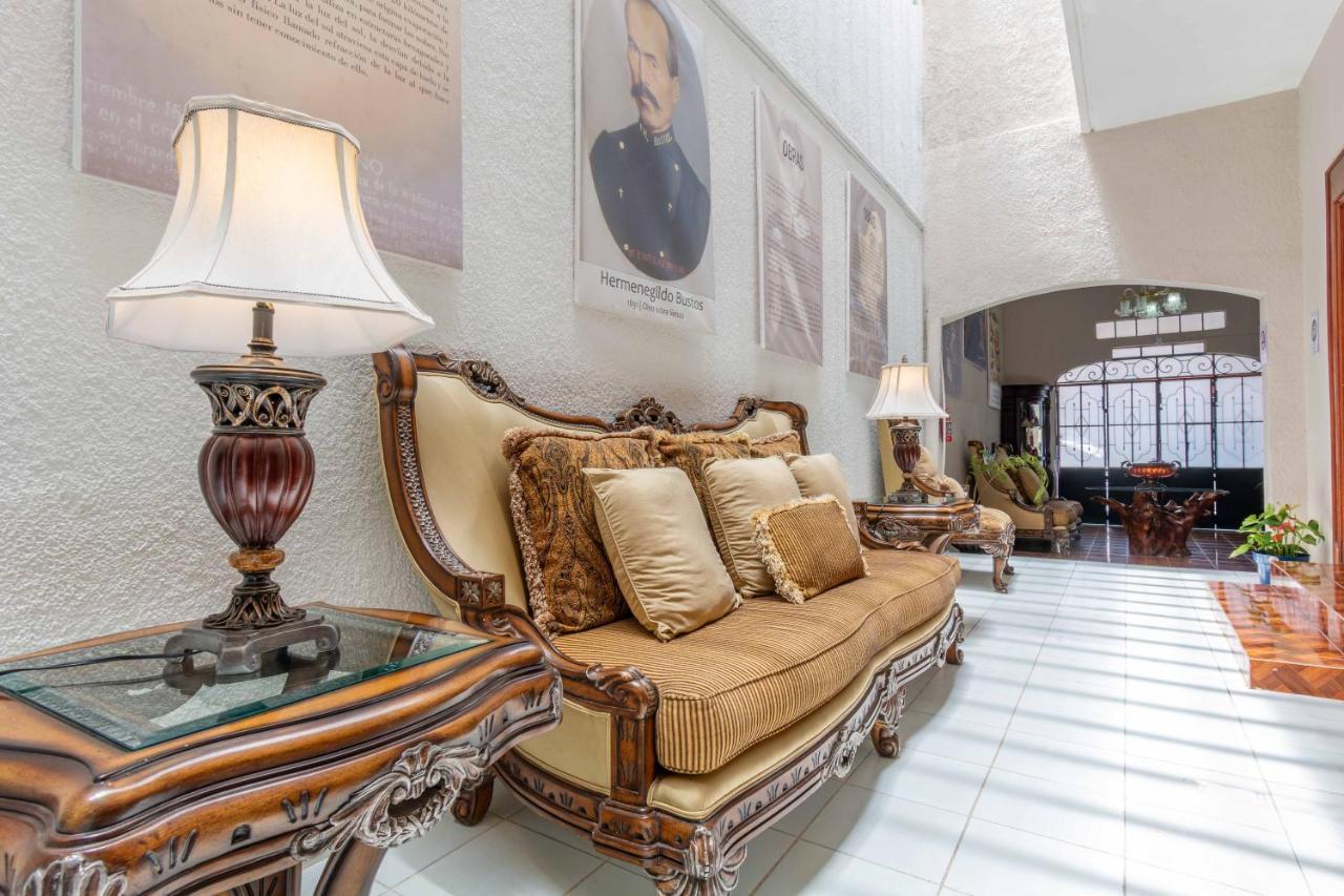 Hosteria Casa Marquez León Eksteriør bilde