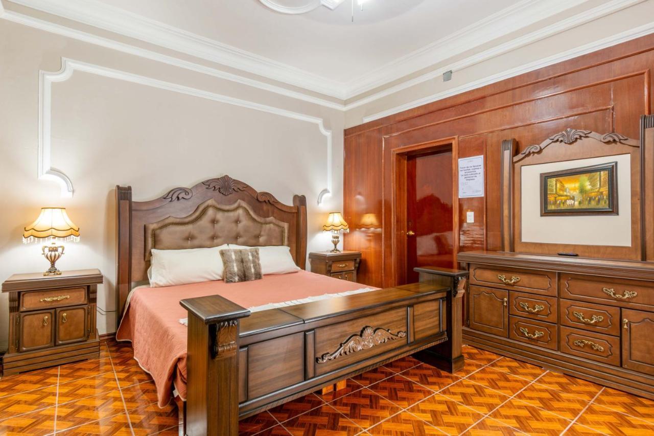 Hosteria Casa Marquez León Eksteriør bilde
