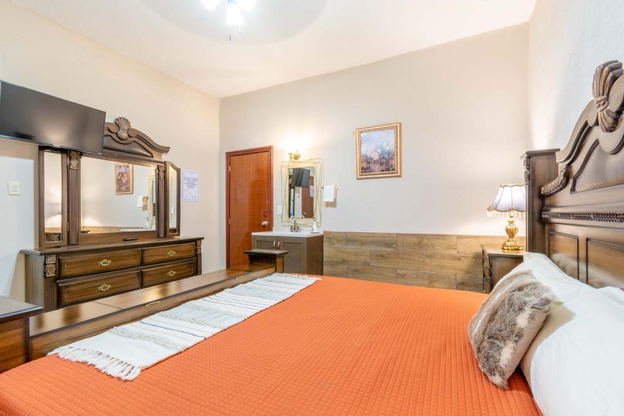 Hosteria Casa Marquez León Eksteriør bilde