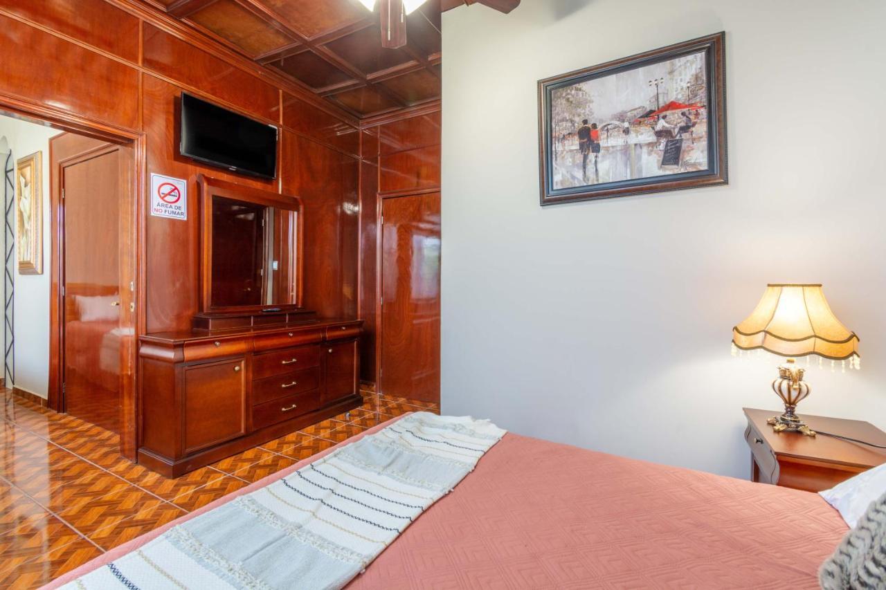 Hosteria Casa Marquez León Eksteriør bilde