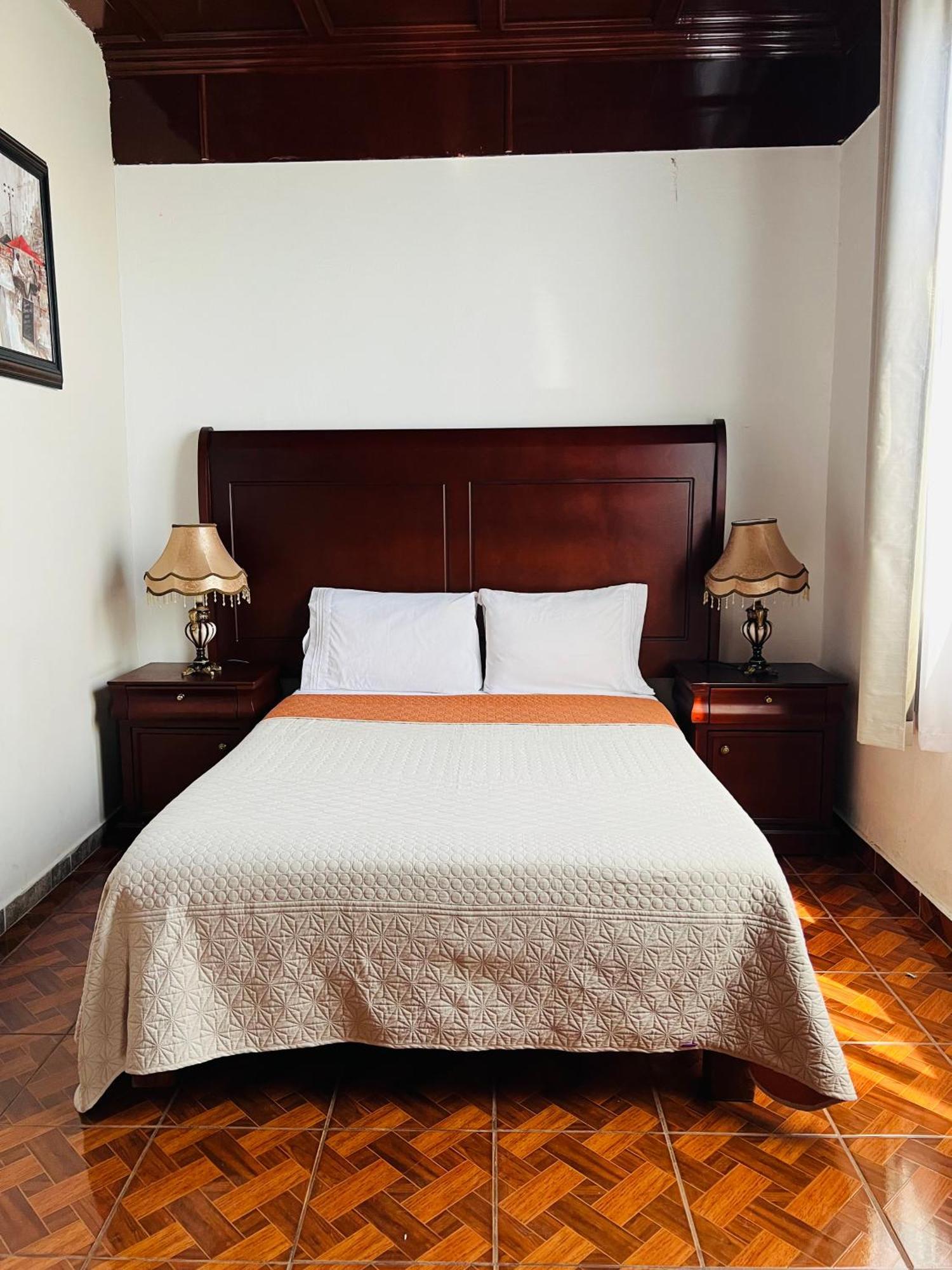 Hosteria Casa Marquez León Eksteriør bilde