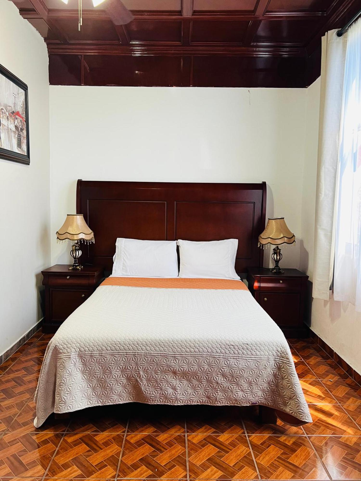 Hosteria Casa Marquez León Eksteriør bilde